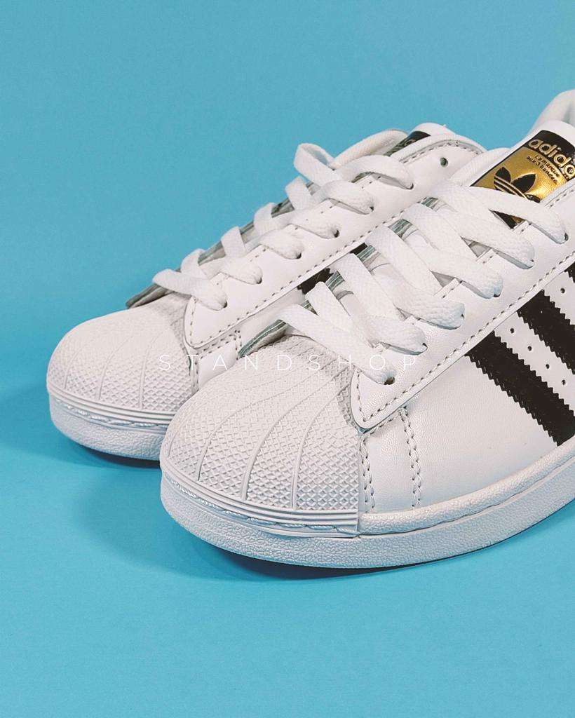 Adidas Superstar Hombre Réplica AAA - Stand Shop | y Sneakers Réplica AAA Colombia