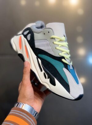 Adidas Yeezy 700 Hombre Réplica AAA