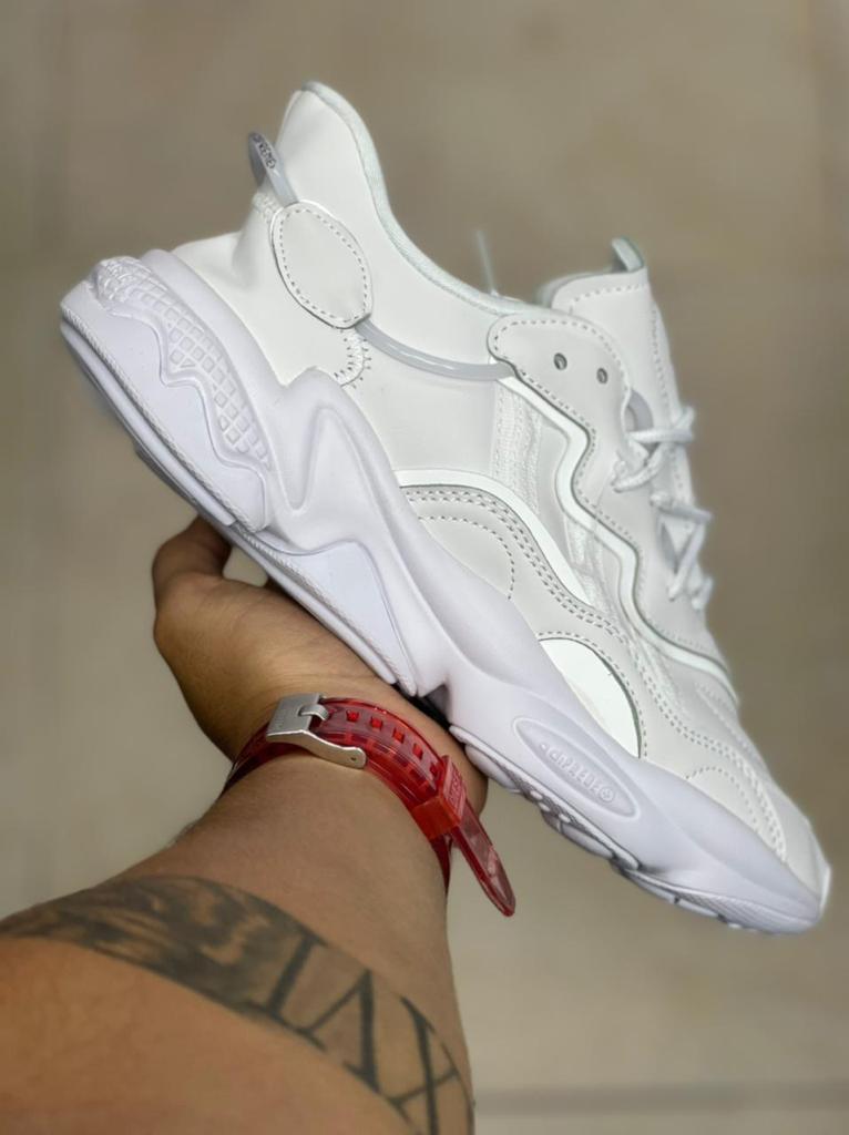 Adidas Ozweego Hombre Réplica AAA - Stand Shop | Zapatillas y Sneakers  Réplica AAA en Colombia