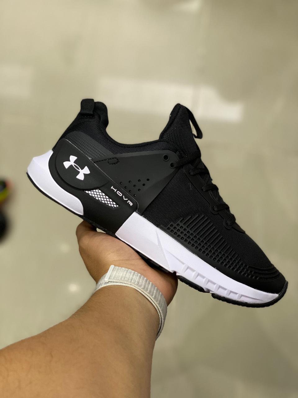 Under Armour Hovr Réplica AAA - Stand Shop Zapatillas y Sneakers Réplica AAA Colombia