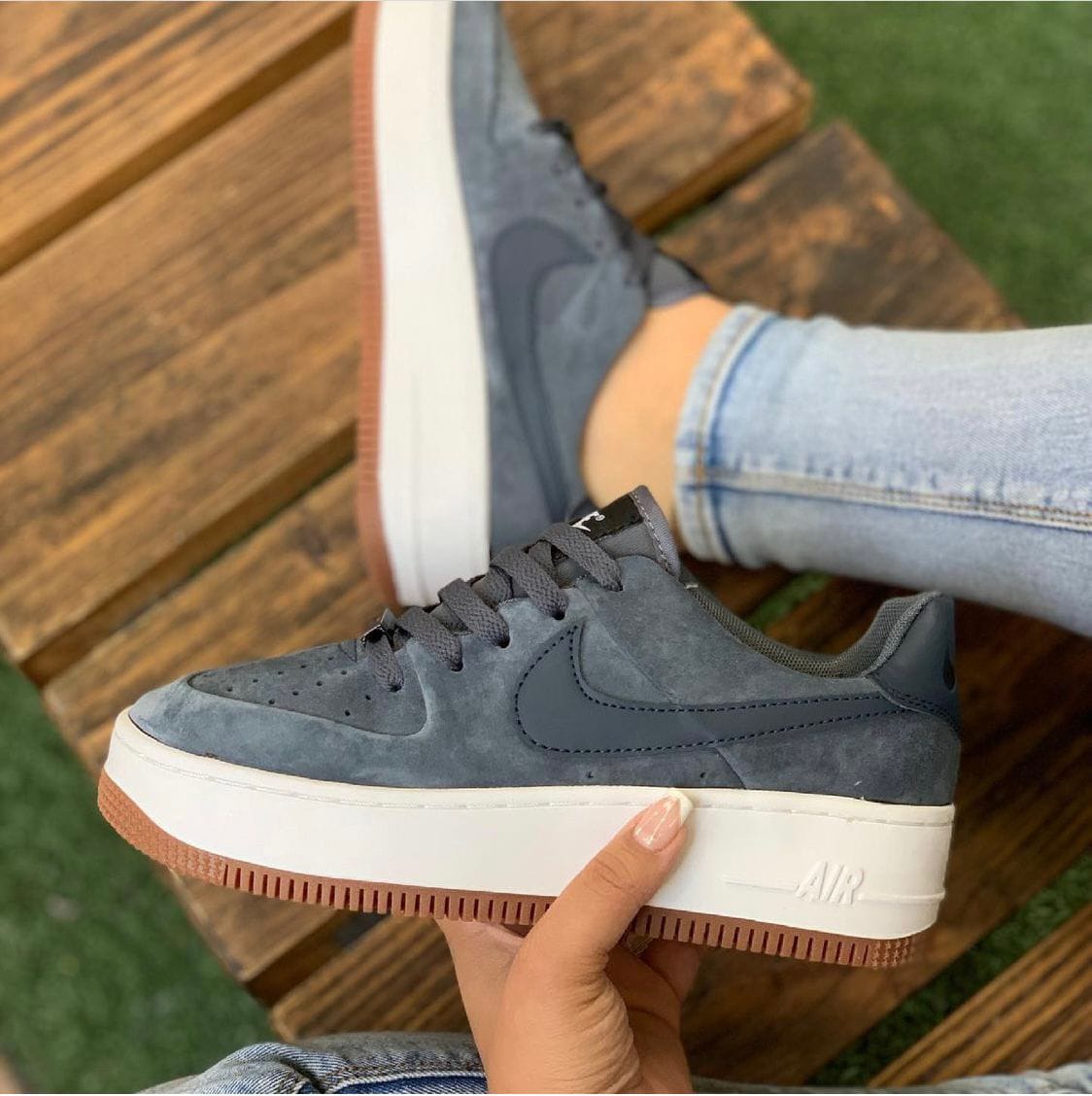 Nike Air Force One Sage Mujer Réplica AAA