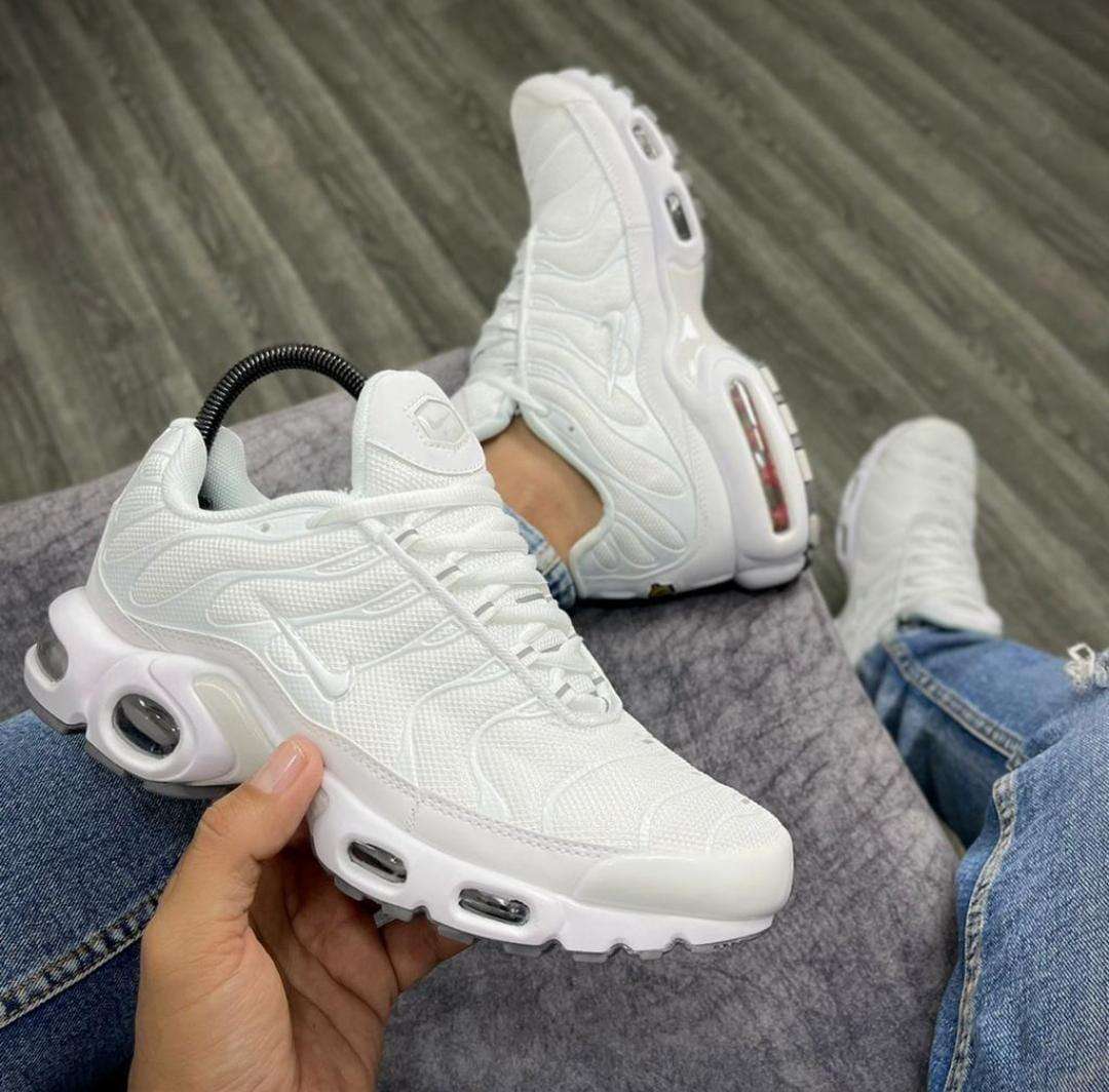 Nike tn blancas mujer online