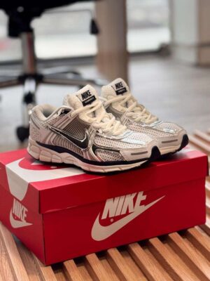 Nike Zoom Vomero 5 Hombre Réplica AAA