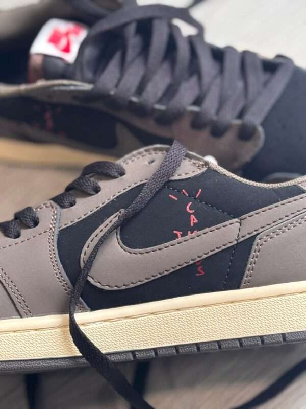 Nike SB Dunk Travis Scott Coffee Hombre Réplica AAA - Imagen 3