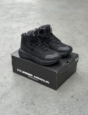 Under Armour Bota Hombre Réplica AAA