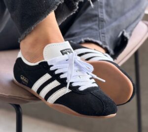 Adidas Tokyo Mujer Réplica AAA